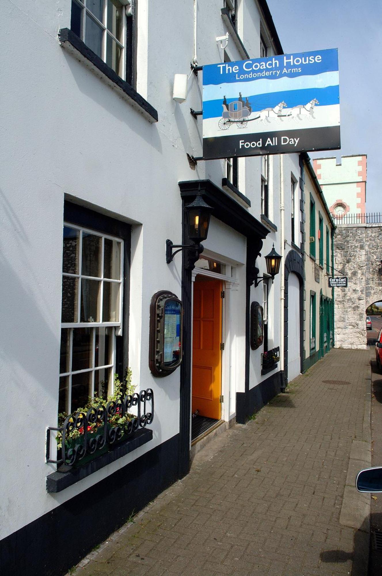 Londonderry Arms Hotel Carnlough Zewnętrze zdjęcie
