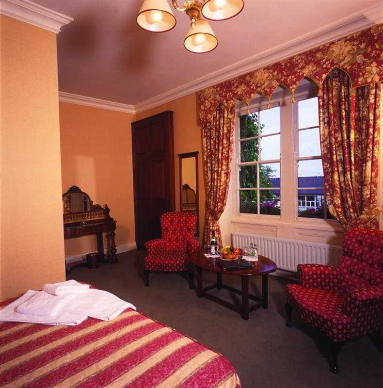 Londonderry Arms Hotel Carnlough Zewnętrze zdjęcie